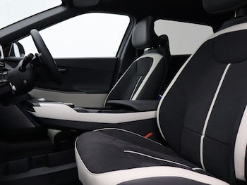 Used Kia EV6 2024 for sale - 76982437: Photo