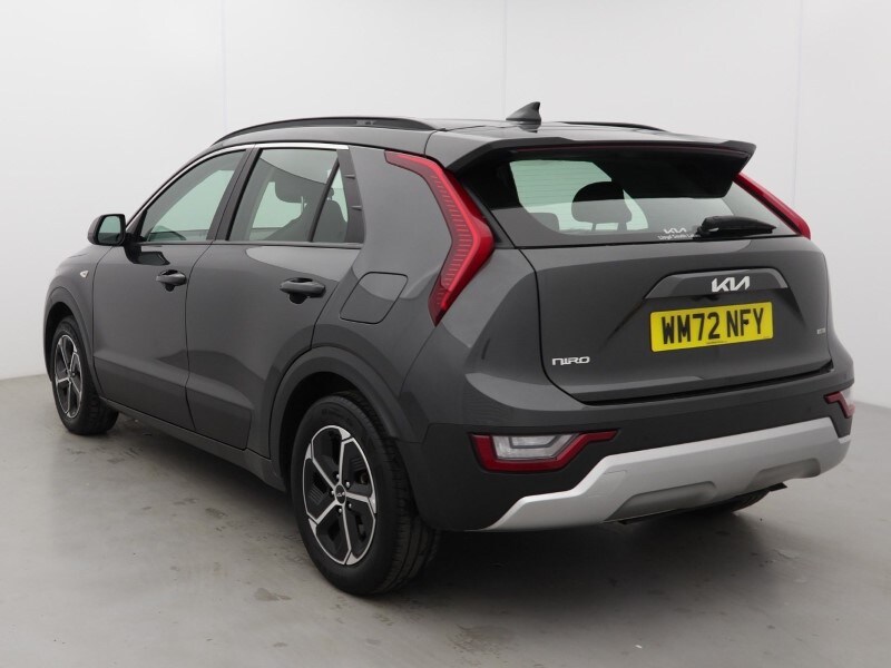 Used Kia Niro 2023 for sale - 77973645: Photo 2