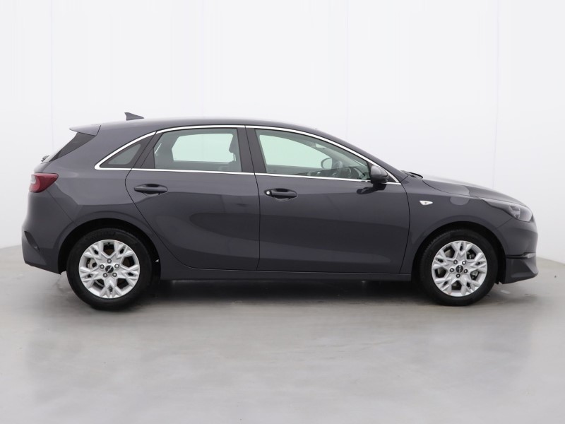 Used Kia Ceed 2025 for sale - 76981105: Photo 5