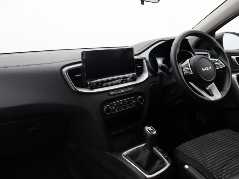 Used Kia Ceed 2025 for sale - 76981105: Photo 8