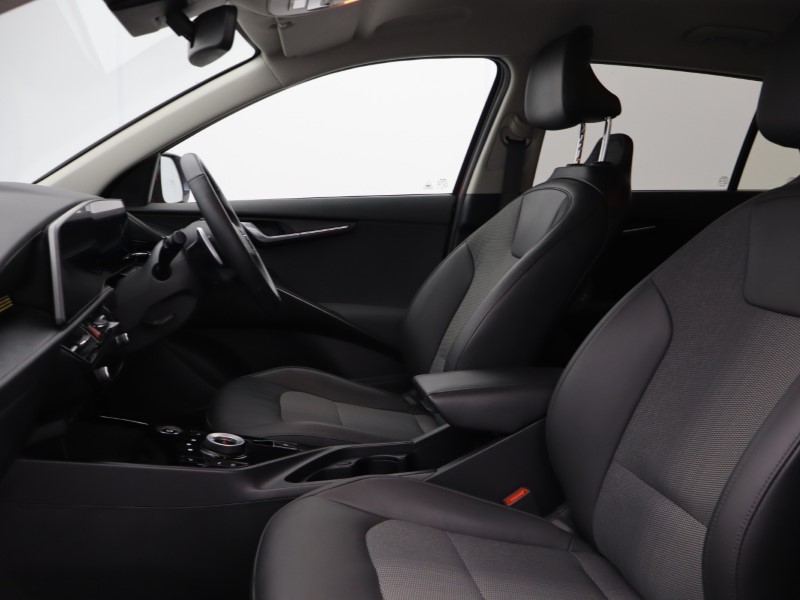 Used Kia Niro 2023 for sale - 77640860: Photo 4