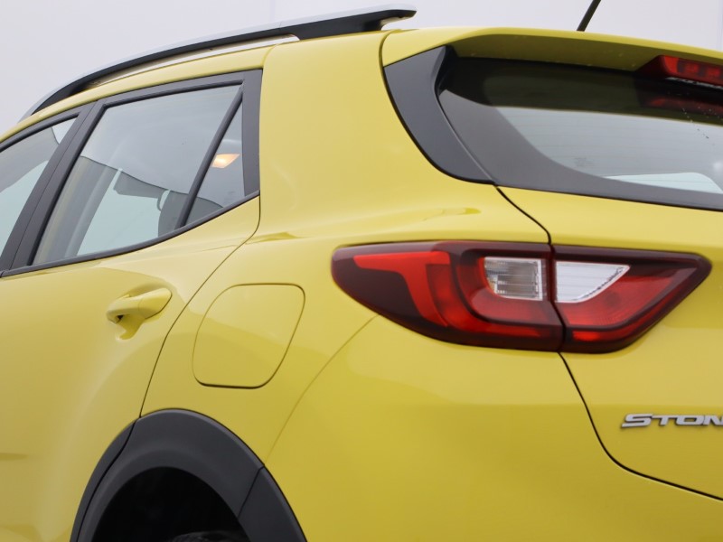 Used Kia Stonic 2022 for sale - 76980997: Photo 34