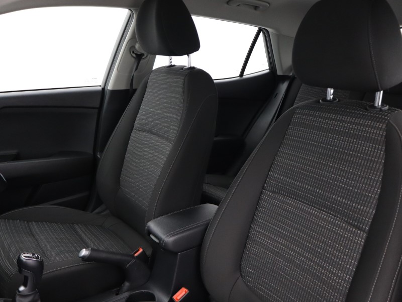 Used Kia Stonic 2023 for sale - 77326483: Photo 13