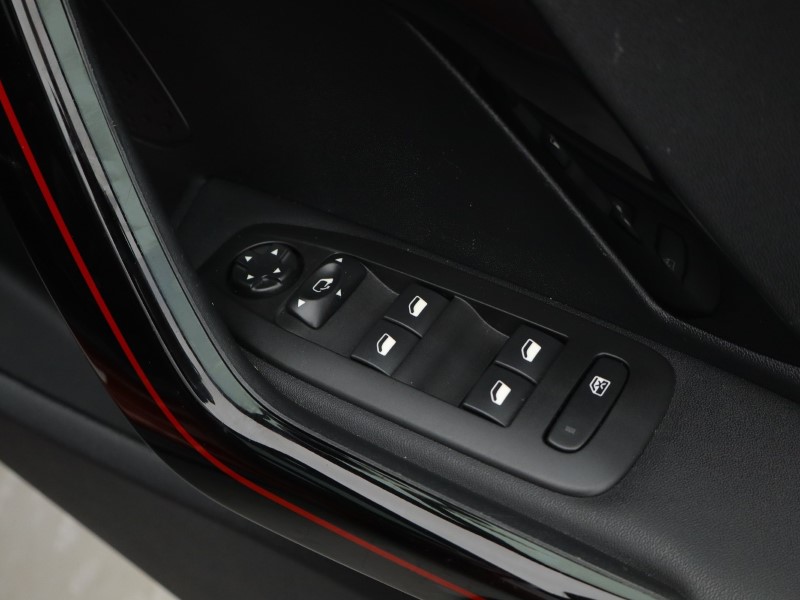 Used Peugeot 2008 2019 for sale - 76981289: Photo 20