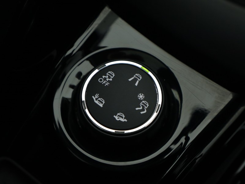 Used Peugeot 2008 2019 for sale - 76981289: Photo 36