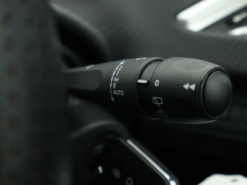 Used Peugeot 2008 2019 for sale - 76981289: Photo 38