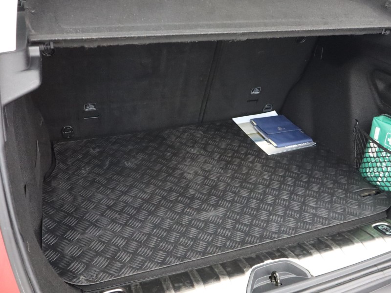 Used Peugeot 2008 2019 for sale - 76981289: Photo 39