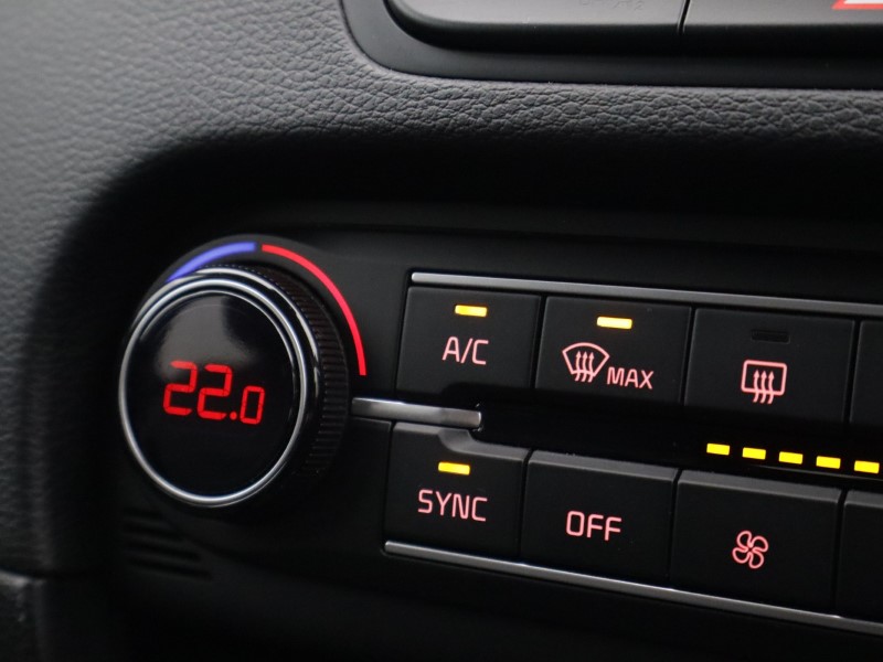 Used Kia Ceed 2023 for sale - 77581460: Photo 32