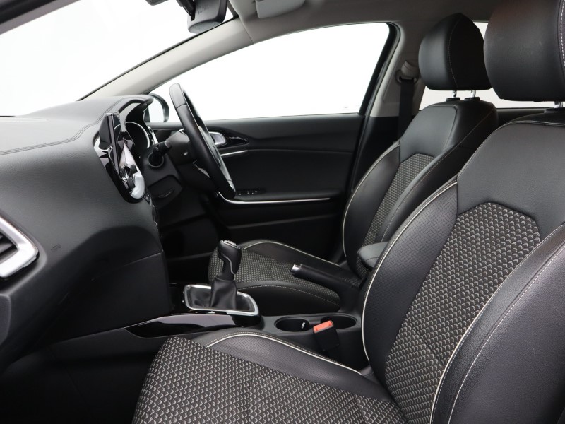 Used Kia Ceed 2023 for sale - 77581460: Photo 4