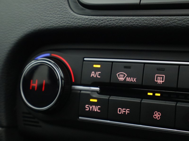 Used Kia XCeed 2022 for sale - 77326469: Photo 31