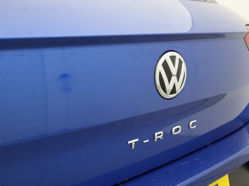 Used Volkswagen T-Roc 2018 for sale - 76981896: Photo 21