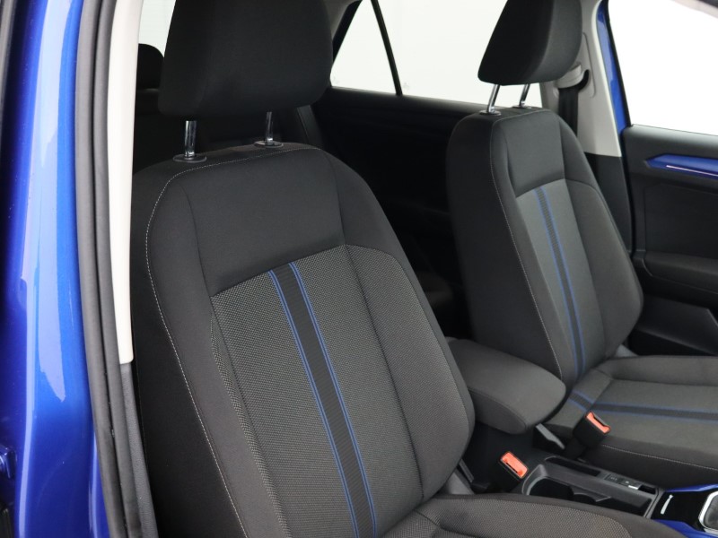 Used Volkswagen T-Roc 2018 for sale - 76981896: Photo 31