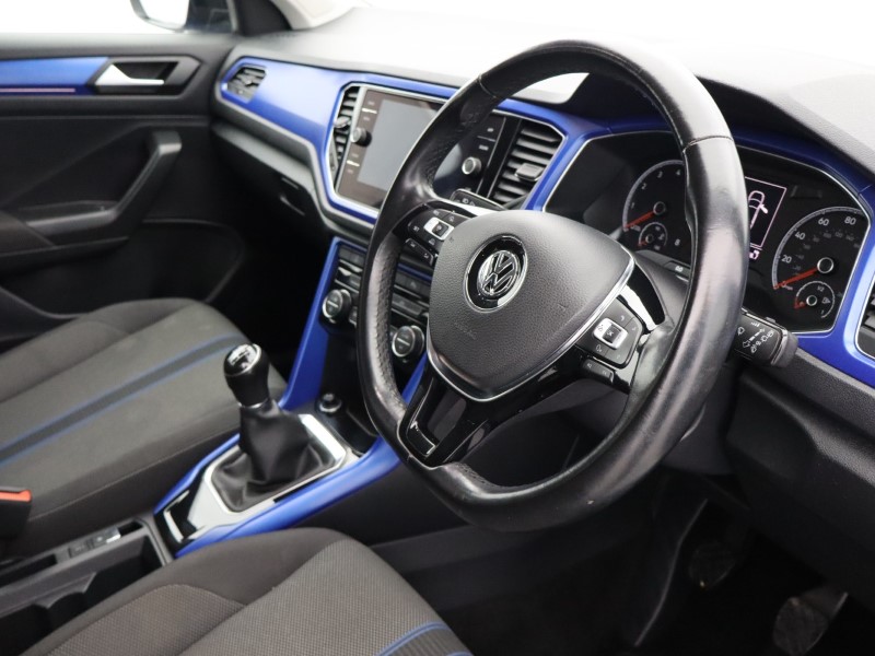 Used Volkswagen T-Roc 2018 for sale - 76981896: Photo 32