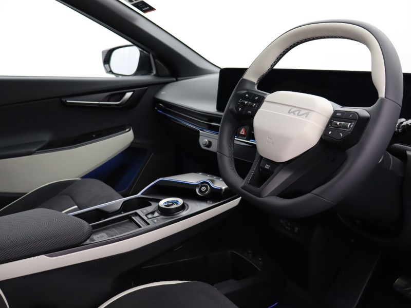 Used Kia EV6 2025 for sale - 76980822: Photo 11