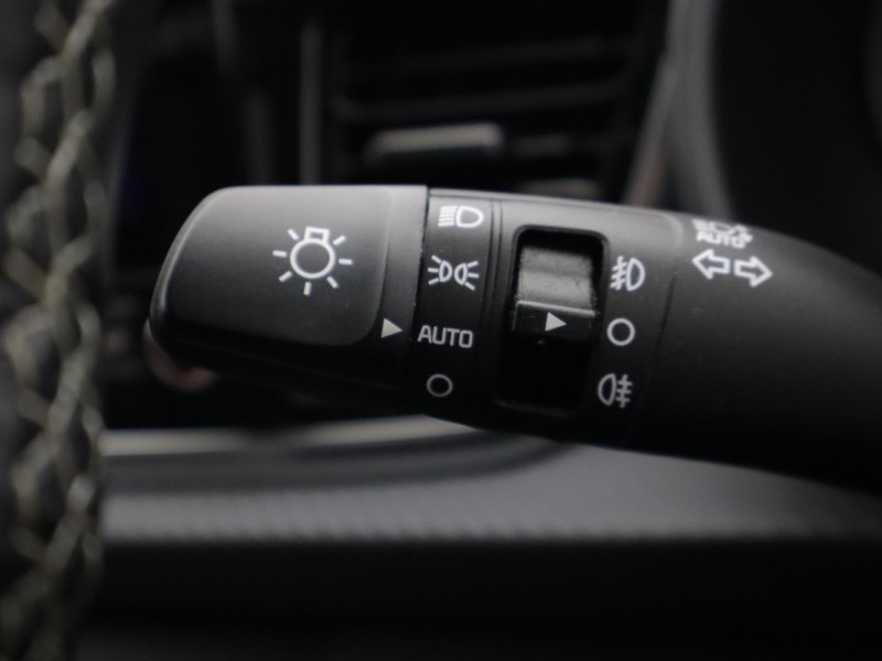 Used Kia Rio 2023 for sale - 77950819: Photo 34