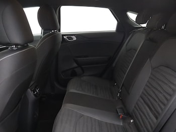 Used Kia Pro Ceed 2024 for sale - 79433660: Photo