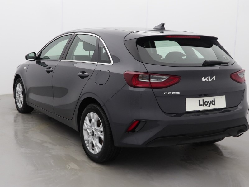 Used Kia Ceed 2025 for sale - 77504495: Photo 2