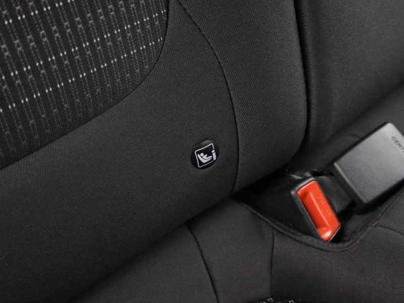 Used Kia Stonic 2023 for sale - 77619318: Photo 16