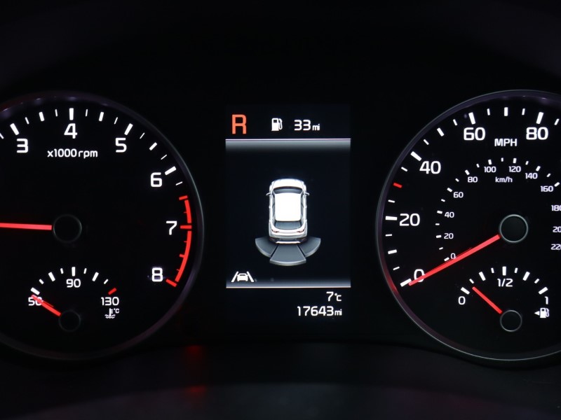 Used Kia Stonic 2023 for sale - 77619318: Photo 28