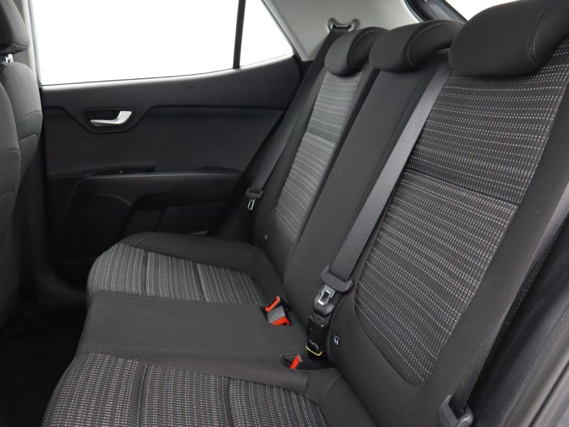 Used Kia Stonic 2023 for sale - 77619318: Photo 5