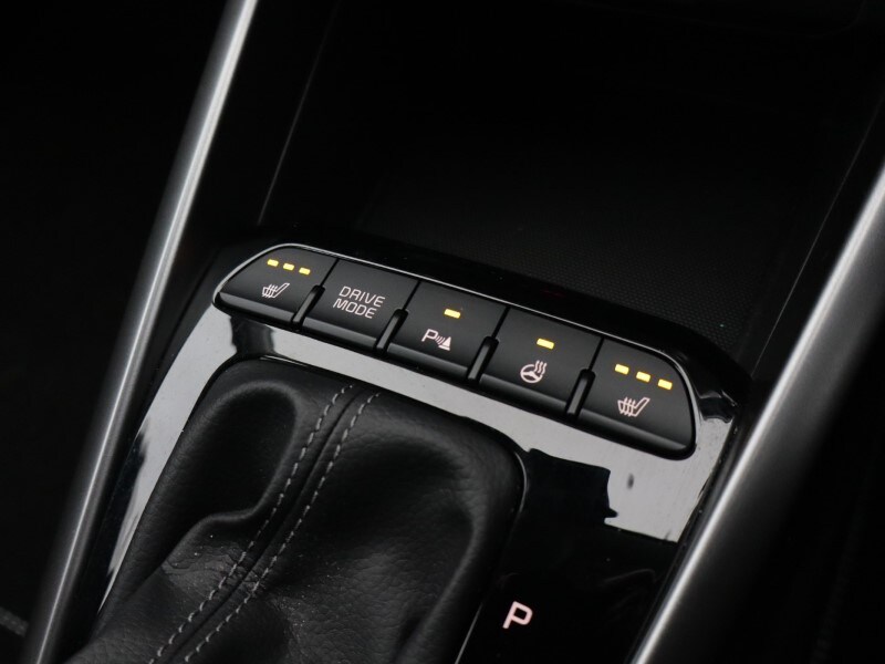 Used Kia Stonic 2023 for sale - 77997083: Photo 36