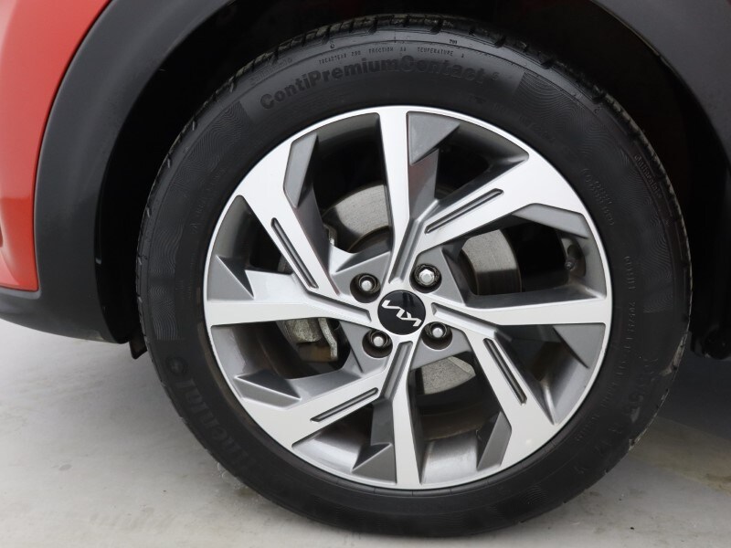 Used Kia Stonic 2023 for sale - 77997083: Photo 8