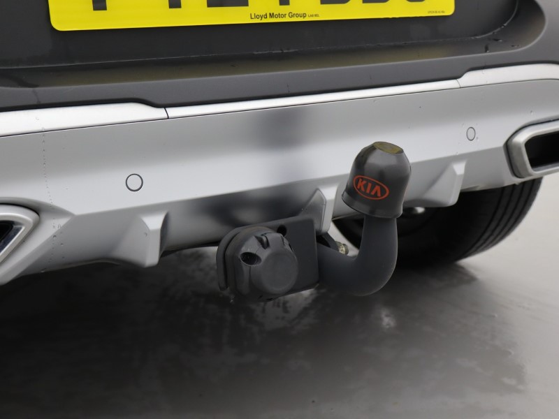 Used Kia Stonic 2024 for sale - 77570185: Photo 47