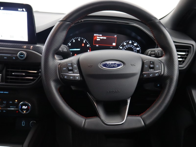 Used Ford Focus 2019 for sale - 76982185: Photo 43