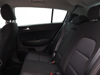 Used Kia Sportage 2018 for sale - 78465674: Photo