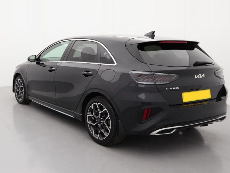 Used Kia Ceed 2025 for sale - 76981845: Photo 2