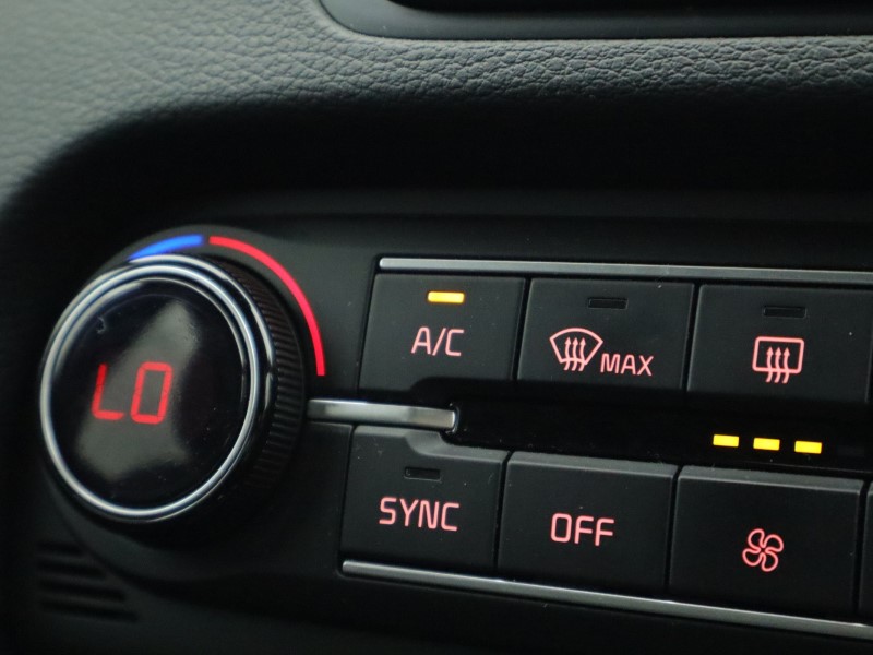 Used Kia Ceed 2025 for sale - 76981845: Photo 29