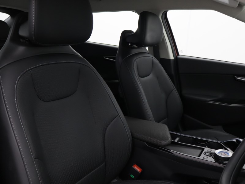 Used Kia EV6 2024 for sale - 77965399: Photo 11