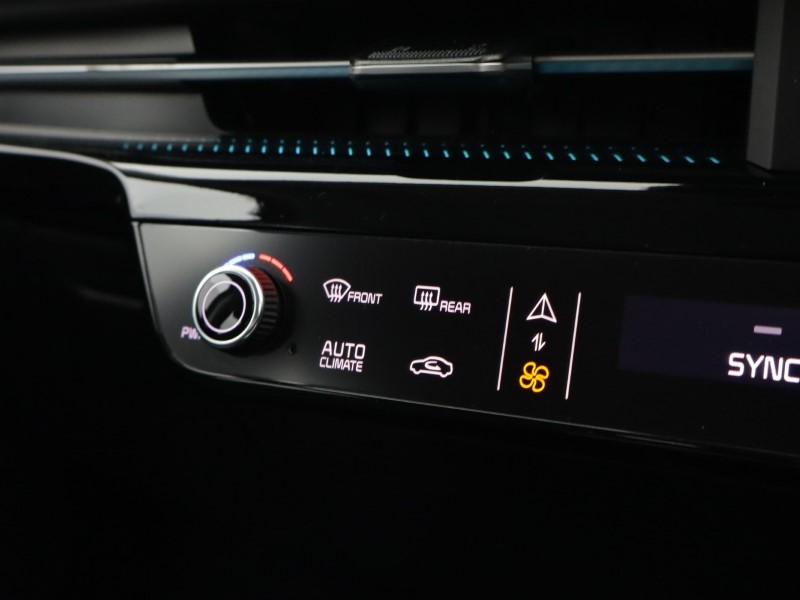 Used Kia EV6 2024 for sale - 77965399: Photo 27