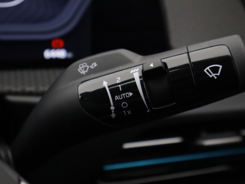 Used Kia EV6 2024 for sale - 77965399: Photo 35