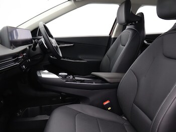 Used Kia EV6 2024 for sale - 77965399: Photo