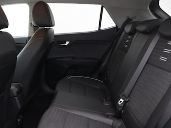 Used Kia Stonic 2024 for sale - 78801018: Photo