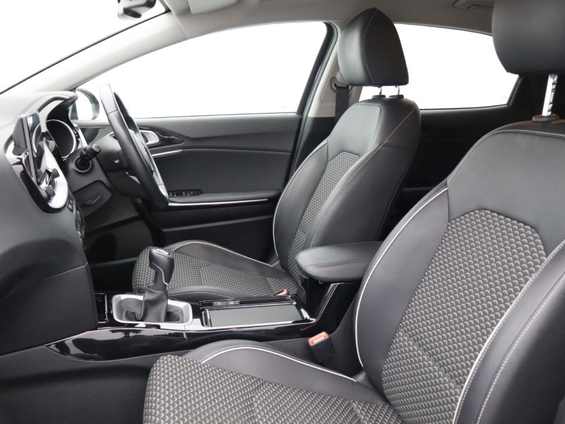 Used Kia XCeed 2022 for sale - 77742699: Photo 3