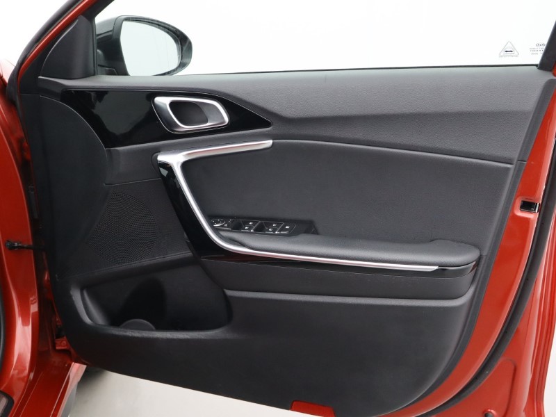 Used Kia Ceed 2019 for sale - 77762945: Photo 20