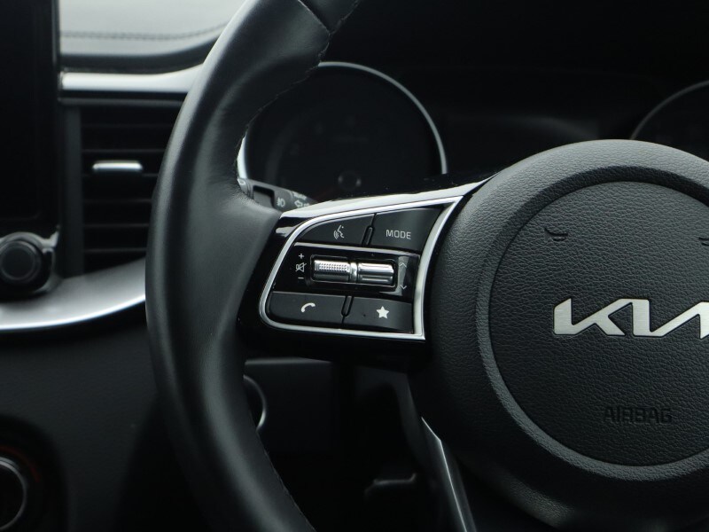 Used Kia XCeed 2023 for sale - 76981863: Photo 12