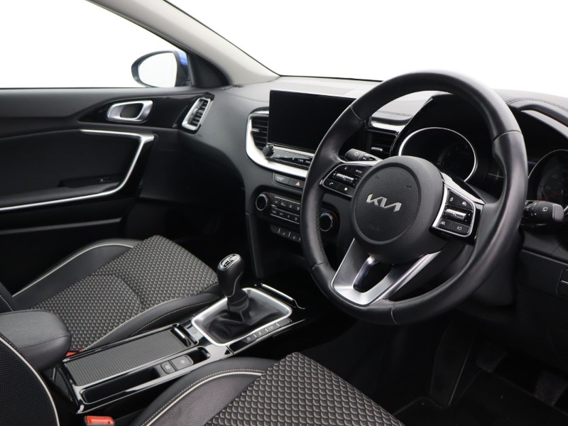 Used Kia XCeed 2023 for sale - 76981863: Photo 17