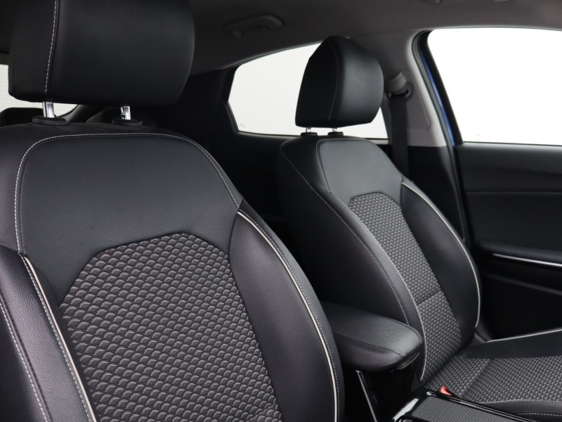 Used Kia XCeed 2023 for sale - 76981863: Photo 19