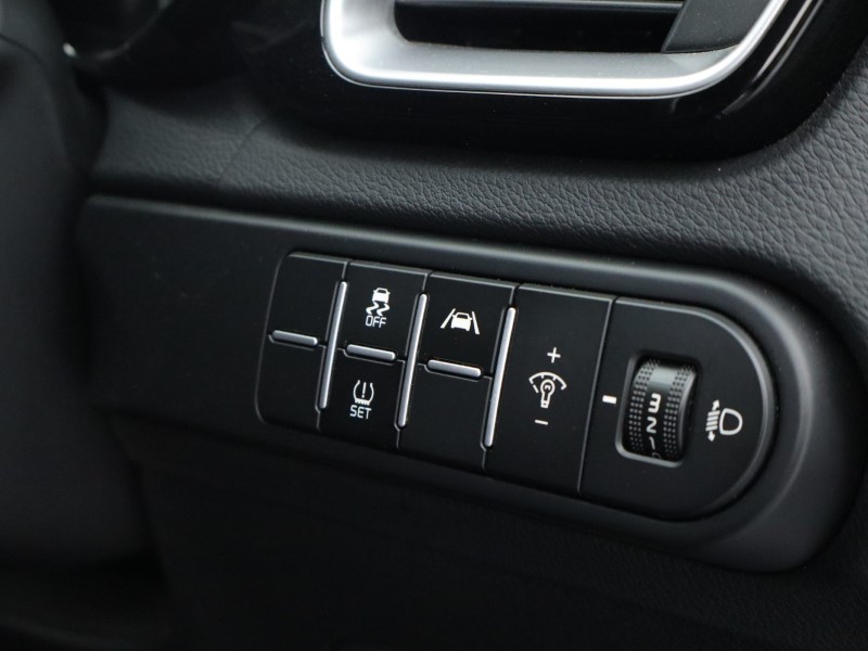 Used Kia XCeed 2023 for sale - 76981863: Photo 20