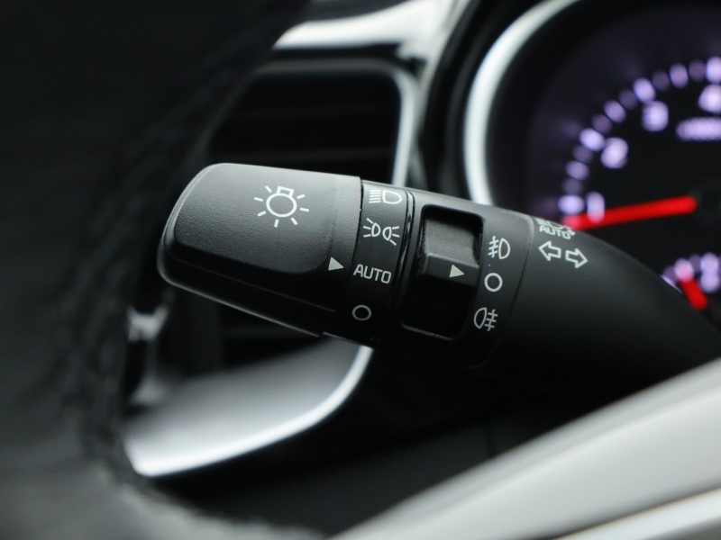 Used Kia XCeed 2023 for sale - 76981863: Photo 35