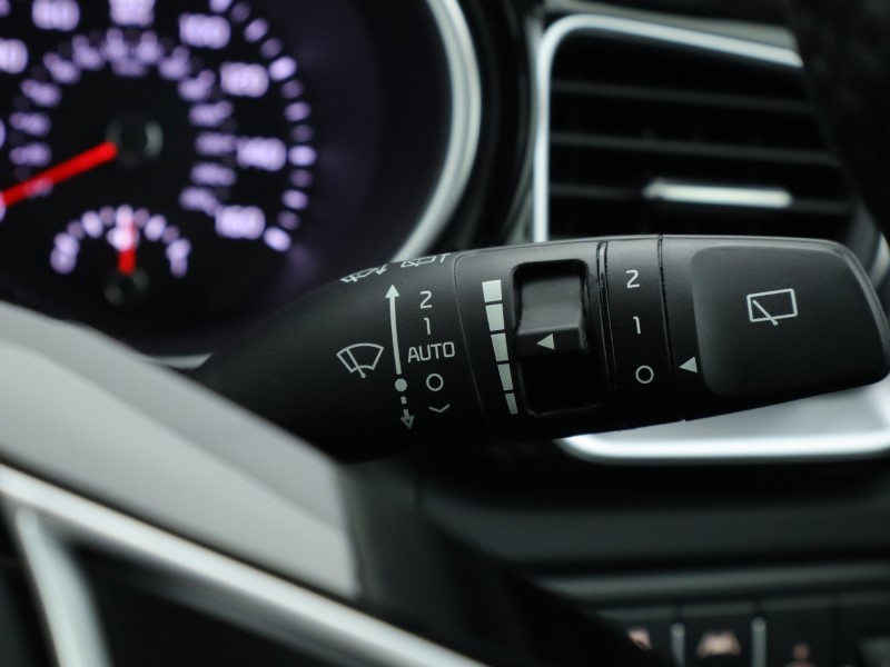 Used Kia XCeed 2023 for sale - 76981863: Photo 36