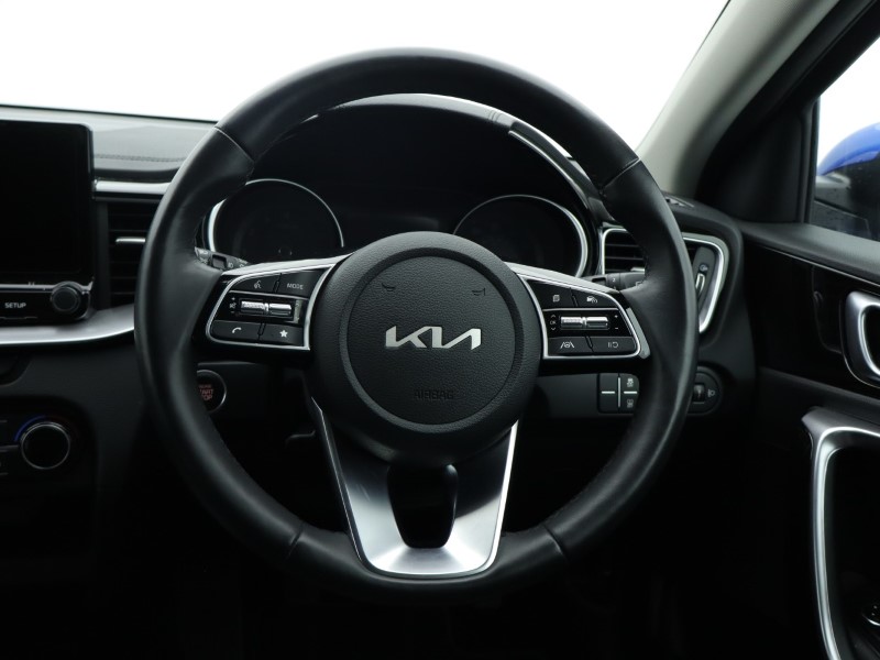 Used Kia XCeed 2023 for sale - 76981863: Photo 9