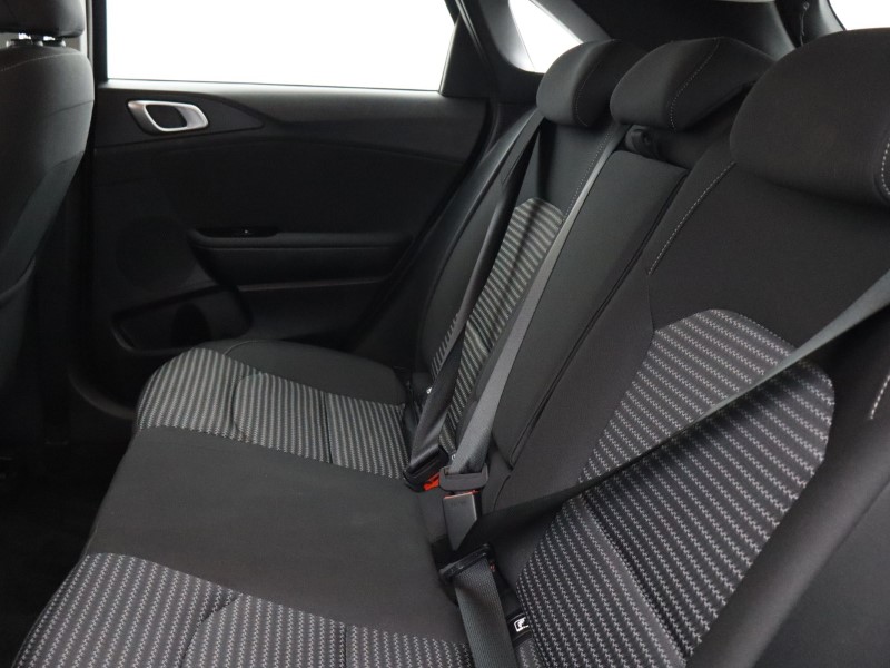 Used Kia Ceed 2025 for sale - 77983690: Photo 4