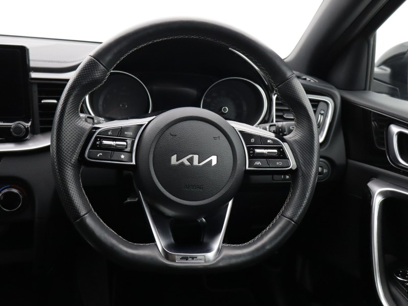 Used Kia XCeed 2023 for sale - 77950825: Photo 17