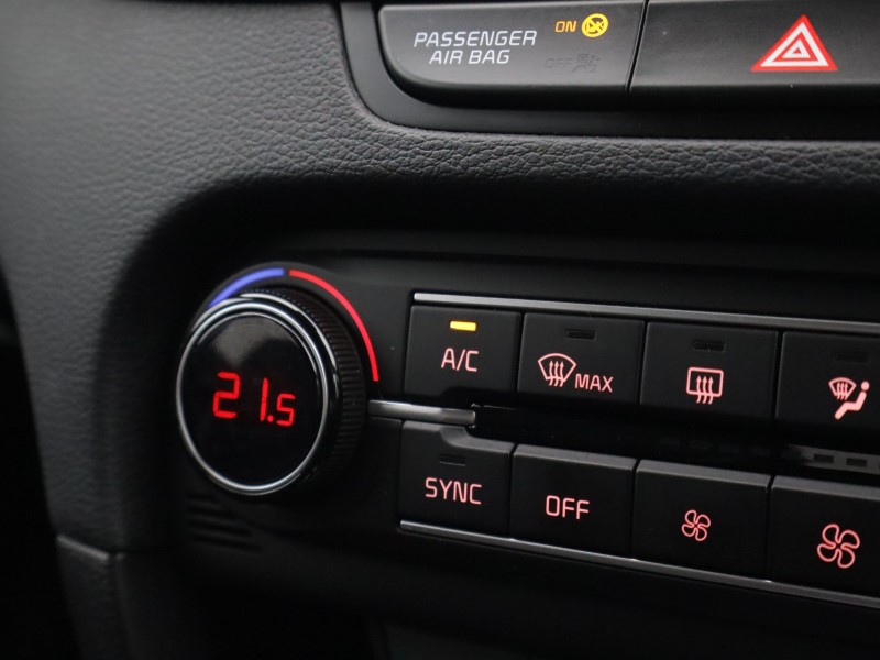 Used Kia XCeed 2023 for sale - 77950825: Photo 33