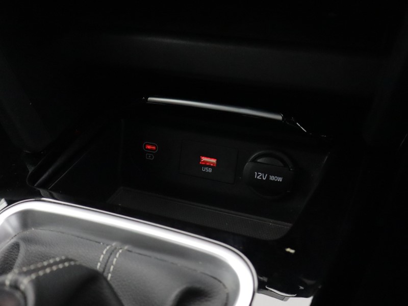 Used Kia XCeed 2023 for sale - 77950825: Photo 35