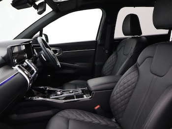 Used Kia Sorento 2024 for sale - 77619347: Photo